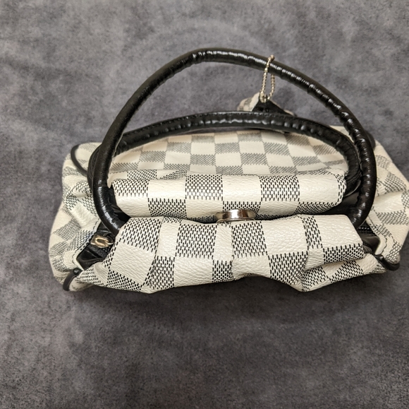 HCC White Black Checkered Mini Hand Bag with Clamshell Tag Bag - Picture 4 of 8
